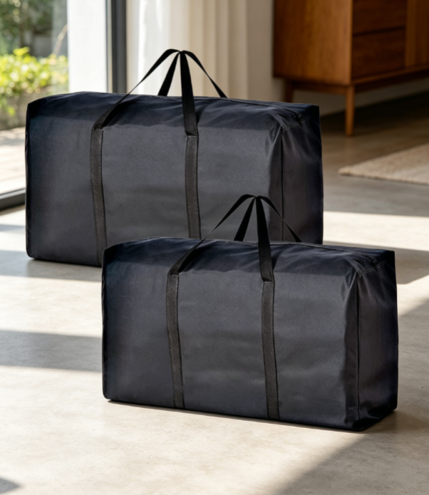 Extra-large moving bag with strong zipper handles